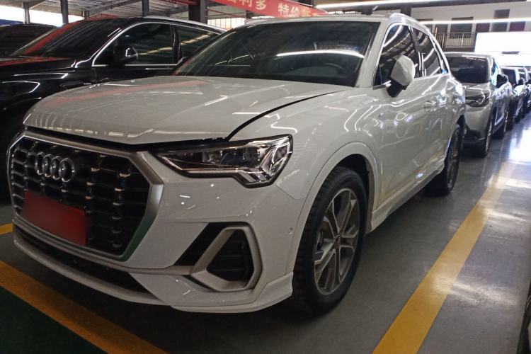 Used Audi Q3 2023 Updated 40 TFSI Fashionable and Dynamic Version