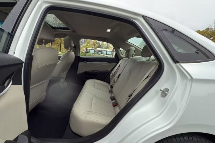 Used Buick GT 2018 15T Dual-Clutch Elite Model China V Standard
