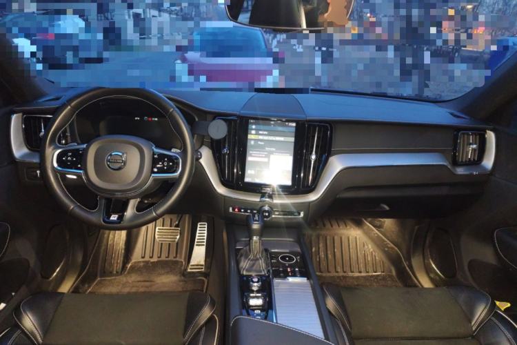 Used Volvo XC60 2019 T5 4x4 Zhiya Sport Edition China VI Standard