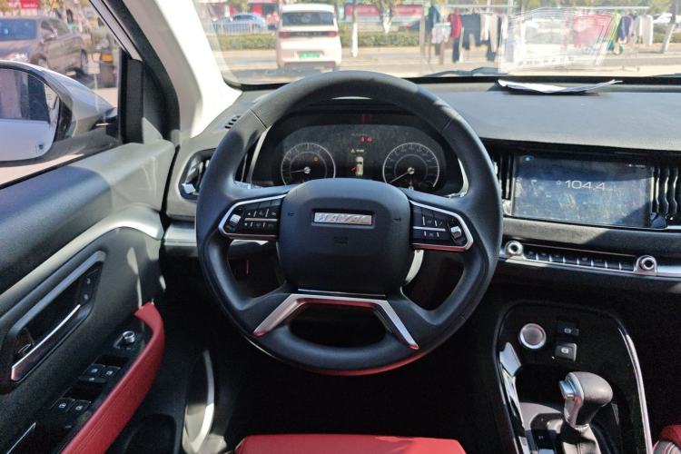 Used Haval H2s 2018 1.5T Dual-Clutch Fashion Edition