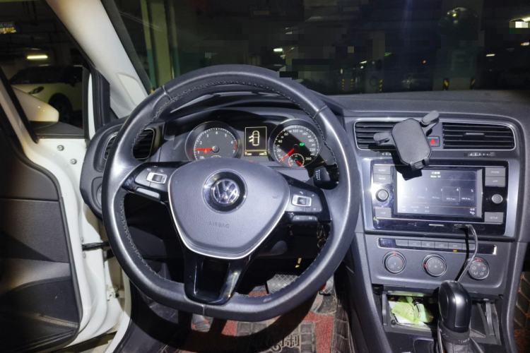 Used Volkswagen Golf 2018 230TSI Automatic Comfort Model