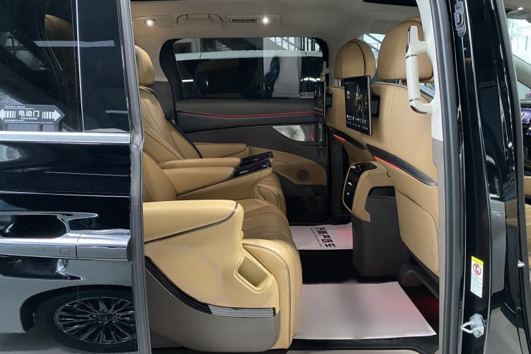 Used Denza D9 2022 DM-i 970 Four-Wheel Drive Flagship Model