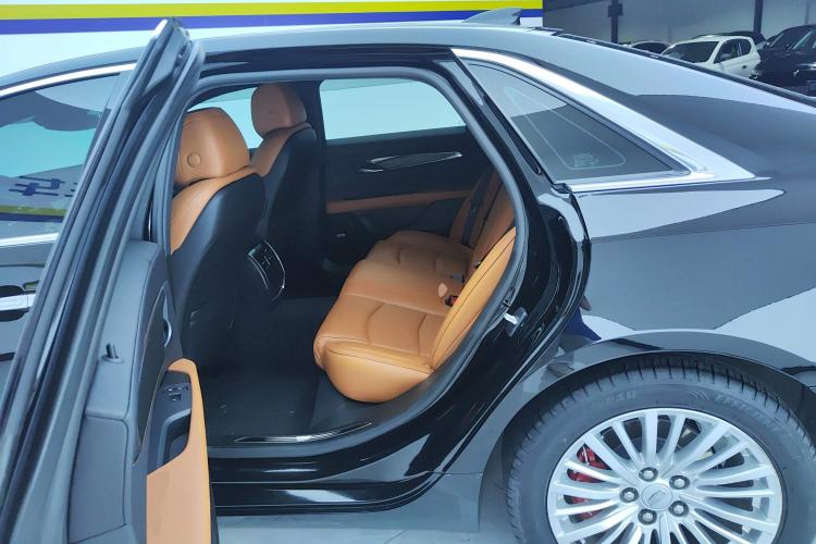 Used Cadillac CT6 2021 28T Luxury Version
