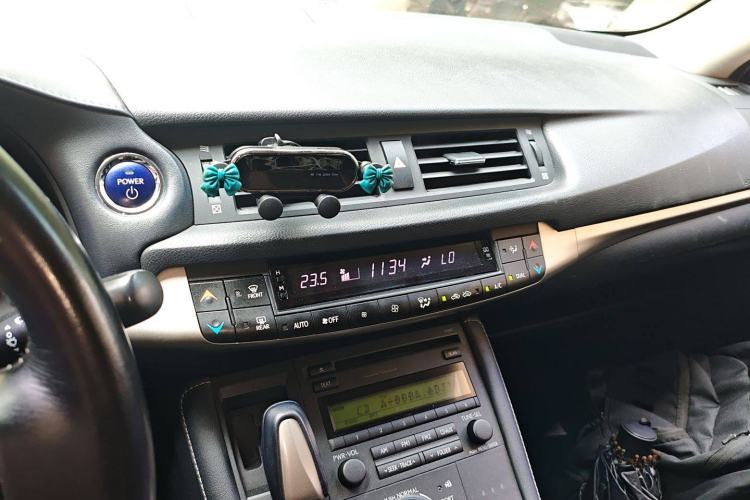 Used Lexus CT 2014 CT200h Elite Edition Monochrome
