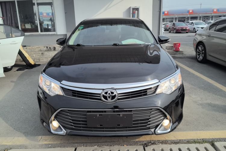 Used Toyota Camry 2015 2.0G Premier Edition
