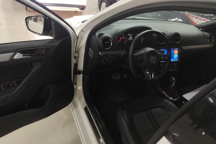 Used Volkswagen Jetta 2015 1.4TSI Automatic Sport Model