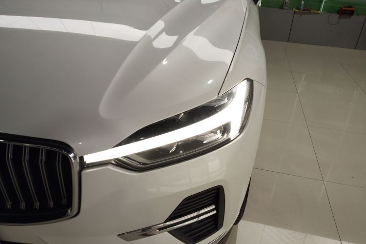 Used Volvo XC60 2022 B5 4x4 Zhiyi Luxury Edition
