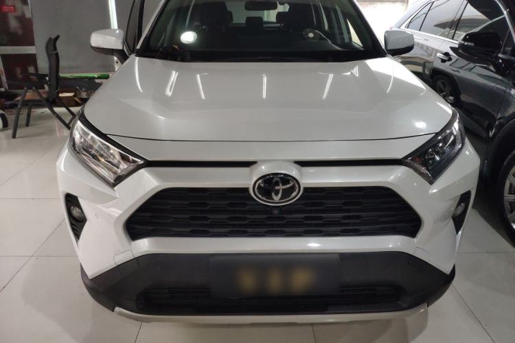 Used Toyota RAV4 2021 2.0L CVT Two-Wheel Drive Fashion Edition
