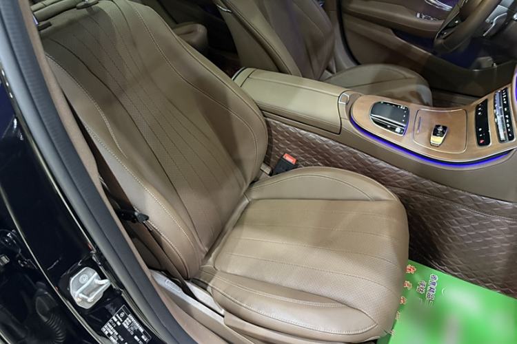 Used Mercedes-Benz E-Class 2023 Updated E 300 L Fashion Edition
