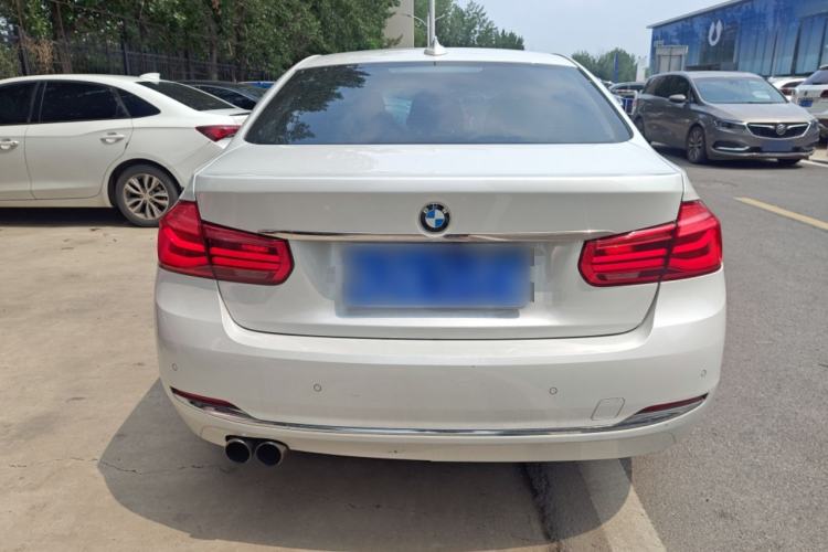 Used BMW 3 Series 2016 316Li Fashion Model
