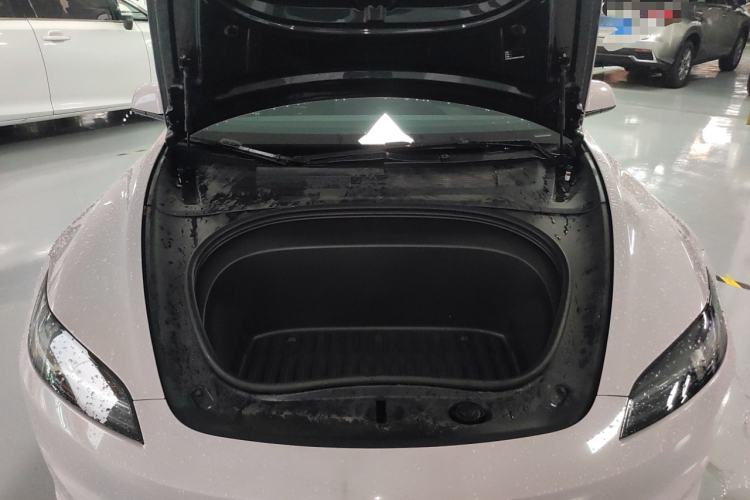 Used Tesla Model 3 2023 Rear-Wheel-Drive Version
