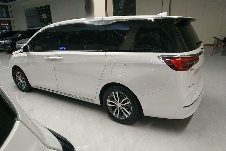 Used Buick GL8 2023 ES Lu Zun Deluxe Model
