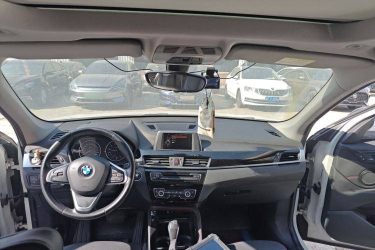 Used BMW X1 2016 sDrive20Li Luxury Model