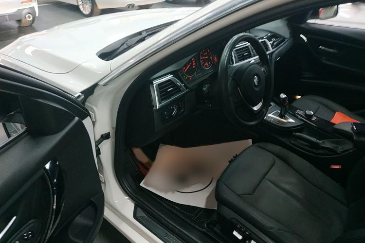 Used BMW 3 Series 2017 320Li xDrive Fashion Model
