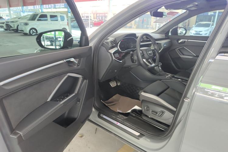 Used Audi Q3 2024 35 TFSI Fashion Dynamic Edition