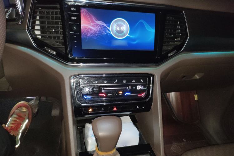 Used Volkswagen Viloran 2020 380TSI Prestige Edition
