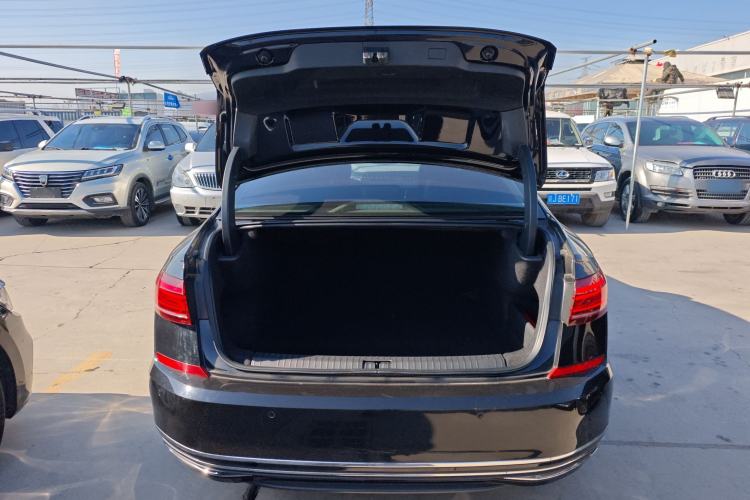 Used Volkswagen Passat 2022 330TSI Luxury Edition