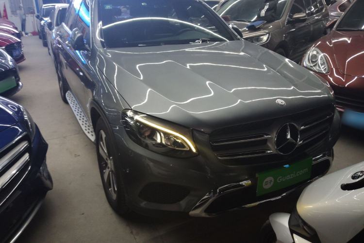 Used Mercedes-Benz GLC 2016 GLC 260 4MATIC Luxury Model
