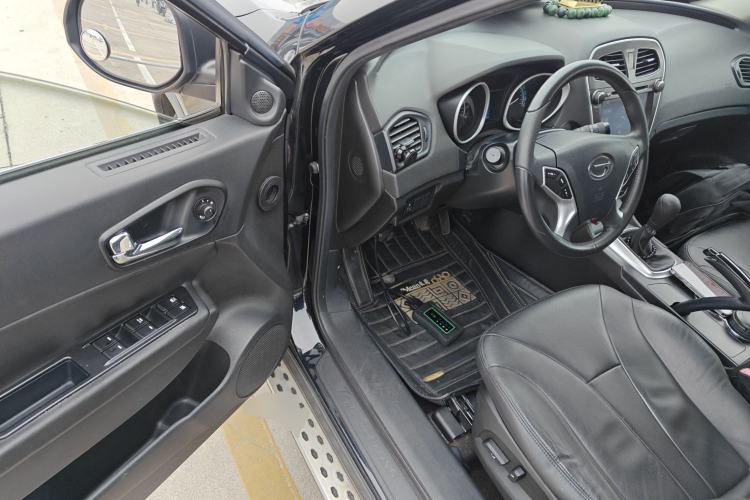 Used GAC Trumpchi GS5 2014 2.0L Manual Two-Wheel Drive Anniversary Value Edition
