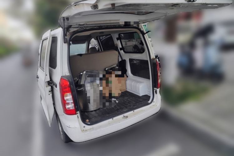 Used Wuling Hongguang V 2019 1.5L Enjoyment Version China VI LAR