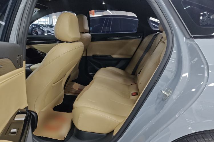 Used  L6 2023 125km Starship