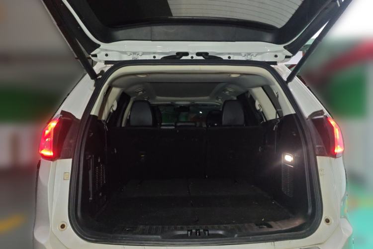 Used Ford Edge 2018 EcoBoost 245 Two-Wheel-Drive Titanium 7-Seater China VI Standard