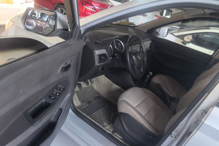 Used Wuling Hongguang 2018 1.5L S Standard Version L2B