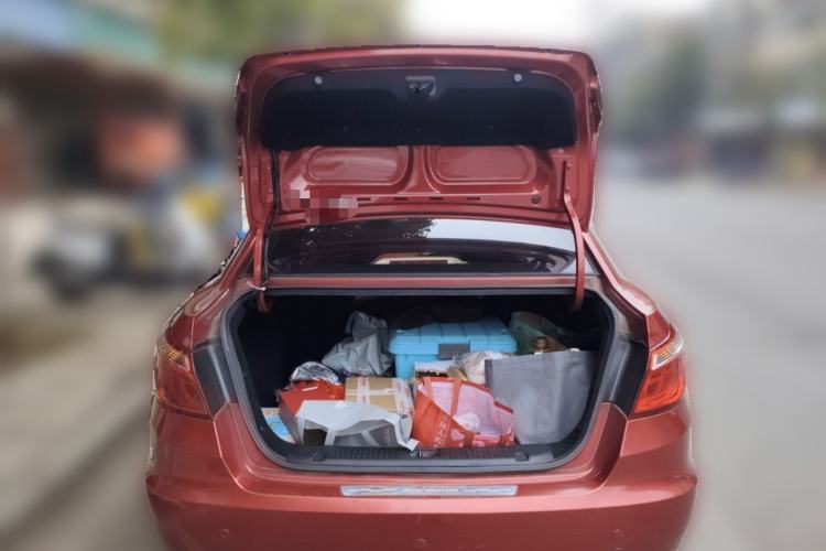 Used Changan Eado 2015 1.6L Manual Luxury Model China IV Standard
