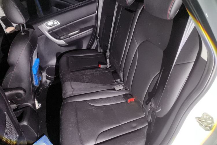 Used Haval H6 2016 Upgraded Model 1.5T Automatic Two-Wheel Drive Elite Version
