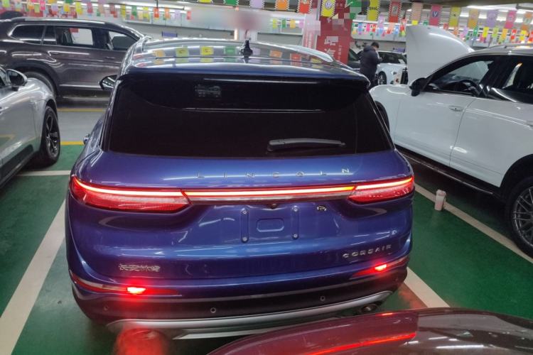 Used Lincoln Corsair 2021 2.0T Two-Wheel-Drive Luxury Edition
