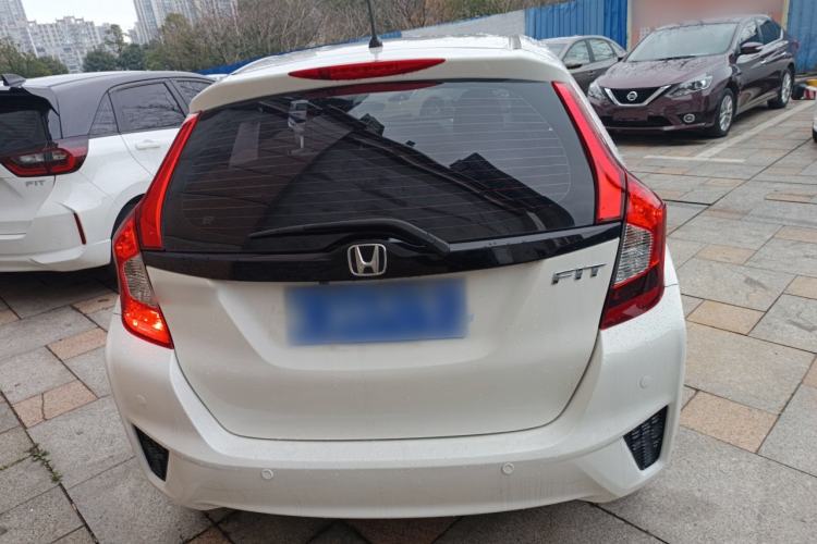 Used Honda Fit 2016 1.5L LXS CVT Comfort Sunroof Version
