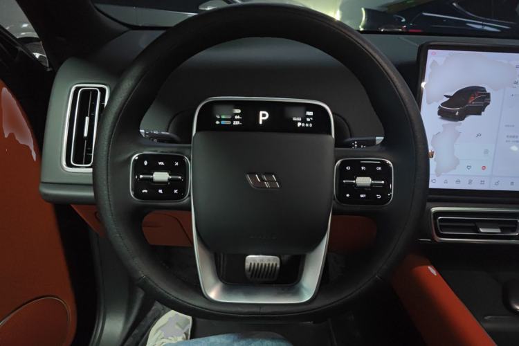 Used Li Auto L8 2023 Max model
