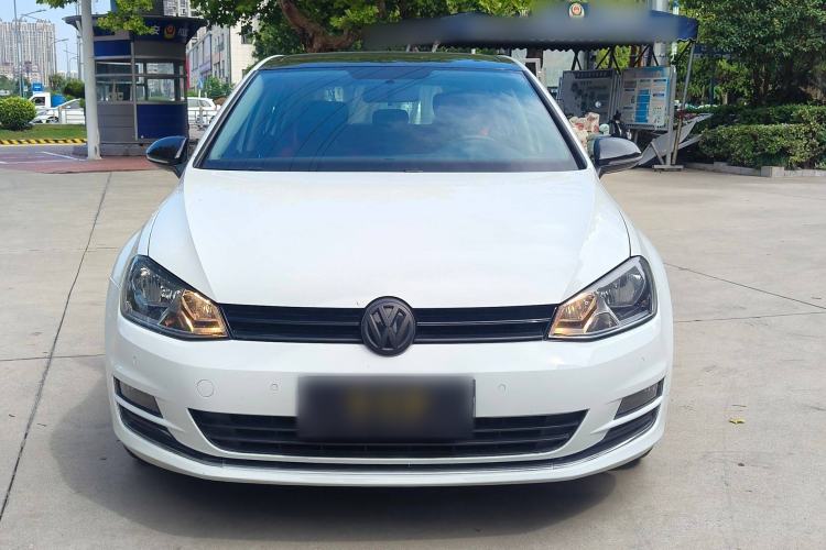 Used Volkswagen Golf 2017 230TSI Automatic Comfort Edition – Celebrating Milestone of One Million Units
