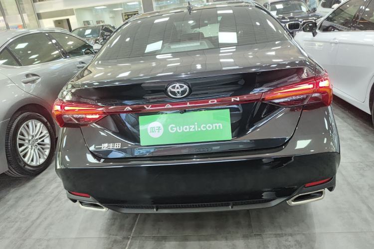 Used Toyota Avalon 2023 2.0L Premium Edition
