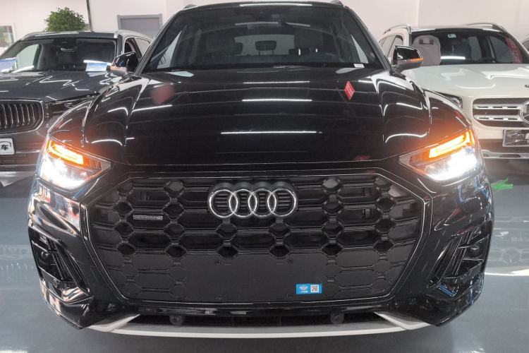 Used Audi Q5L 2025 quattro 45th Anniversary Edition 40 TFSI Luxury Dynamic Model
