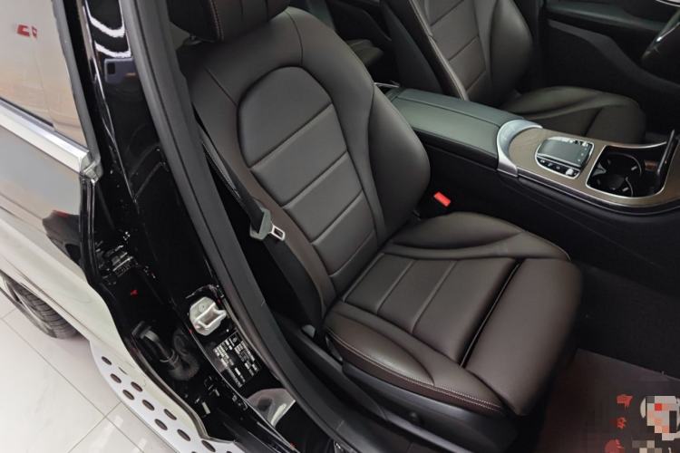 Used Mercedes-Benz GLC 2022 Second Facelift GLC 300 L 4MATIC Luxury Edition
