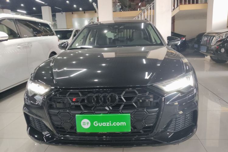 Used Audi A6 2021 allroad quattro Explorer 55 TFSI Prestige Off-Road Model
