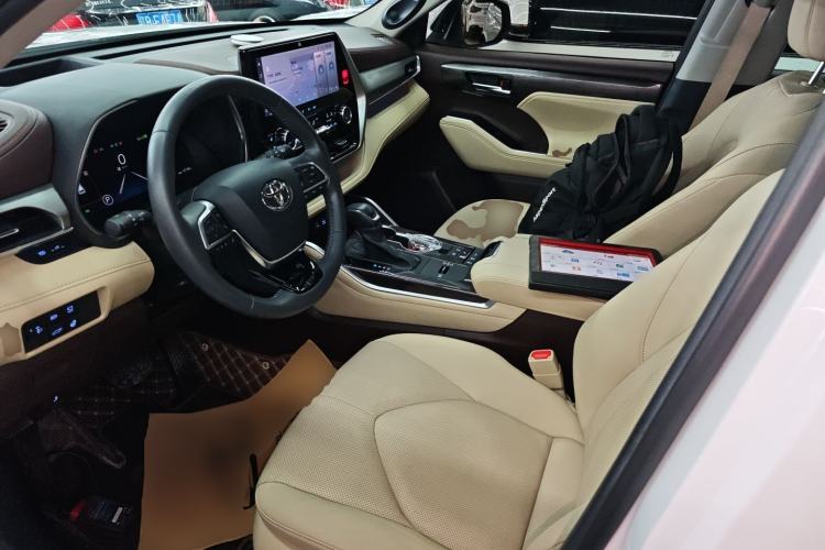 Used Toyota Highlander 2022 Dual-Engine 2.5L Four-Wheel Drive Supreme Edition 7-Seater
