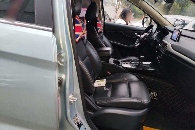 Used Dongfeng Fengon S560 2018 1.8L Manual Luxury 7-Seater
