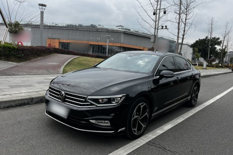 Used Volkswagen Magotan 2023 2 Million Units Commemorative Edition 330TSI DSG Luxury Version