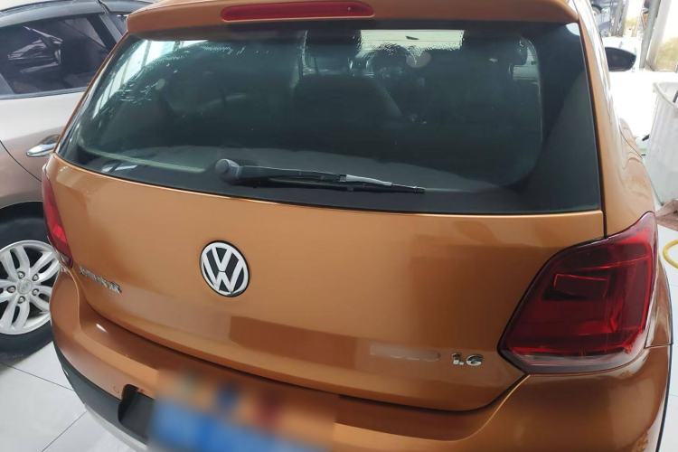 Used Volkswagen Polo 2014 1.6L Cross Polo Automatic
