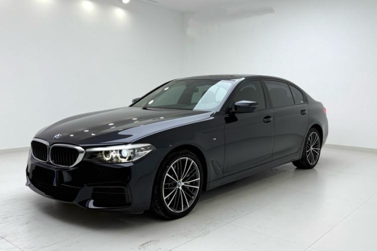 Used BMW 5 Series 2019 Facelifted 530Li Leading Edition M Sport Package
