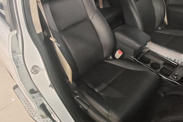 Used Honda CR-V 2016 2.0L two-wheel drive Urban Edition