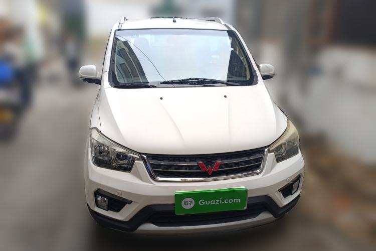 Used Wuling Hongguang 2016 1.5L S1 Deluxe Model China V-standard
