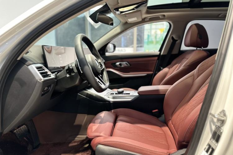 Used BMW 3 Series 2025 330Li M Sport Shadowline Package