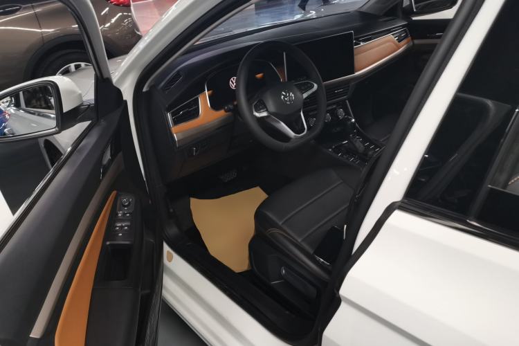 Used Volkswagen Bora 2023 200TSI DSG Enjoyment Edition
