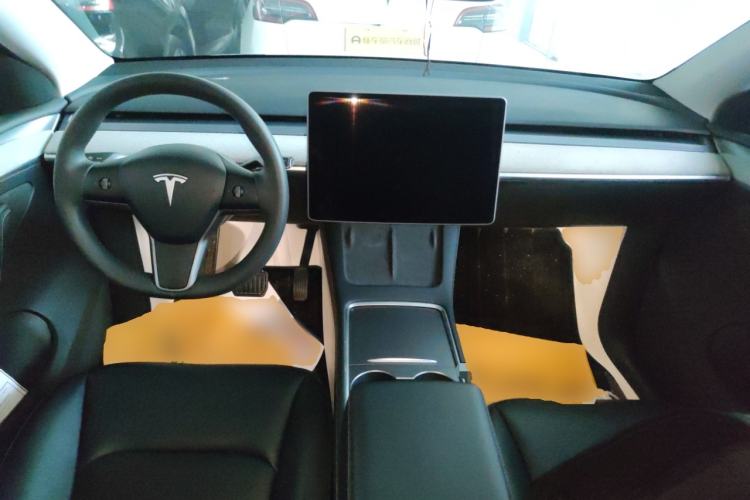 Used Tesla Model Y 2024 Long-Range All-Wheel-Drive Version
