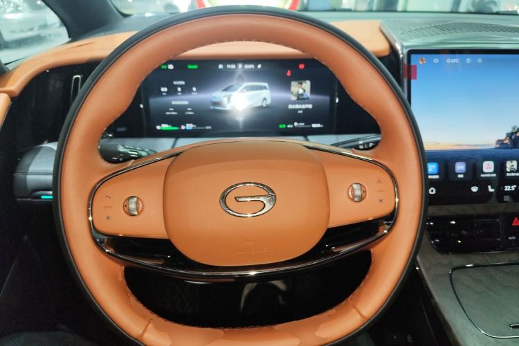 Used GAC Trumpchi Xiangwang M8 2025 Kunkun Series Ultra First-Class Cabin
