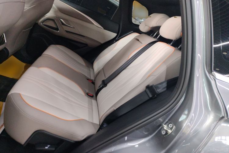 Used BYD Song Pro New Energy 2023 Champion Edition DM-i 71KM Leading Model
