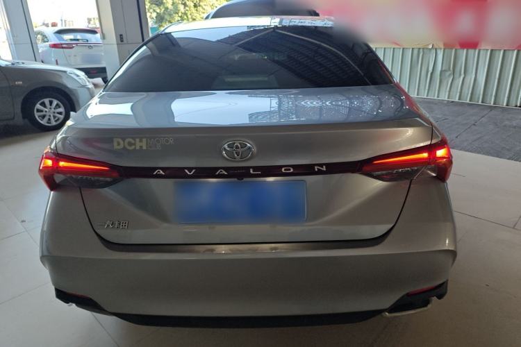 Used Toyota Avalon 2019 2.0L Luxury Edition China VI Standard
